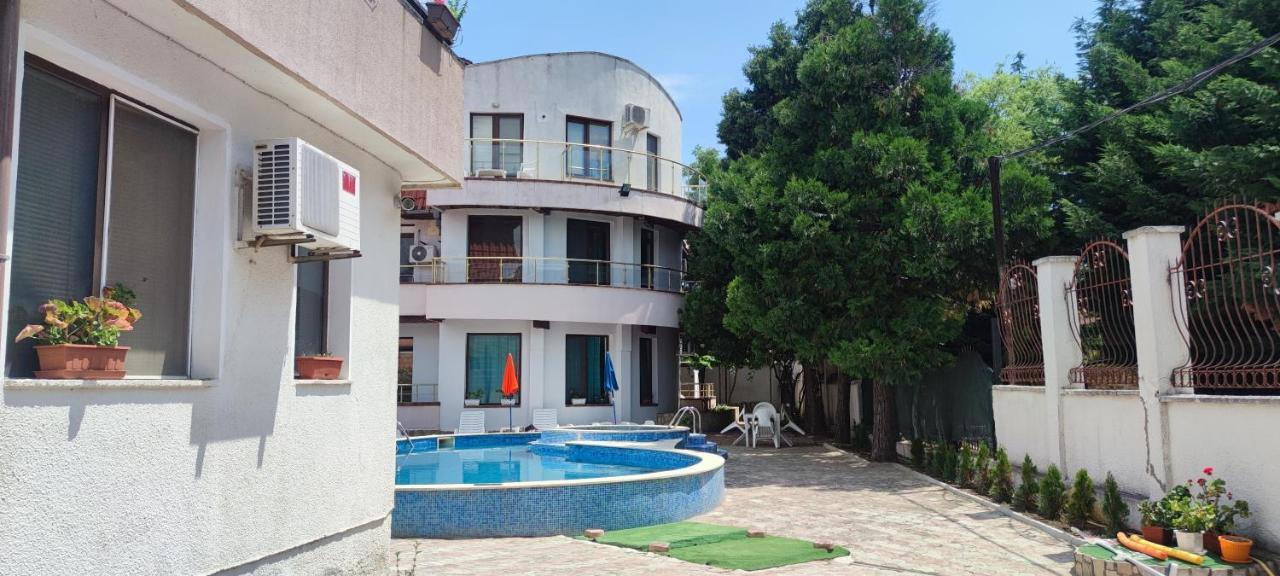 Family Hotel Saint Peter Saints Constantine and Helena Exterior foto